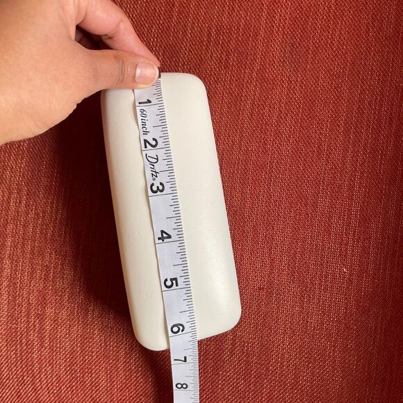 Calvin Klein White Sunglasses Eyeglasses Clamshell Glasses Hard Case - Picture 4 of 6